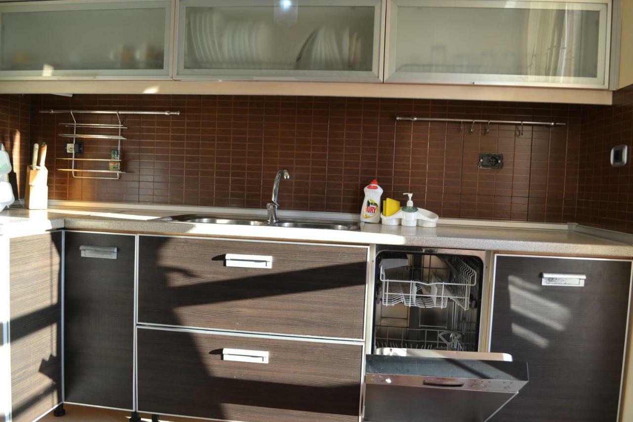 Penthouse Terrace 4 Bedrooms Apartment Vlorë Екстериор снимка