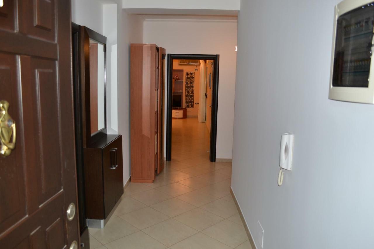 Penthouse Terrace 4 Bedrooms Apartment Vlorë Екстериор снимка