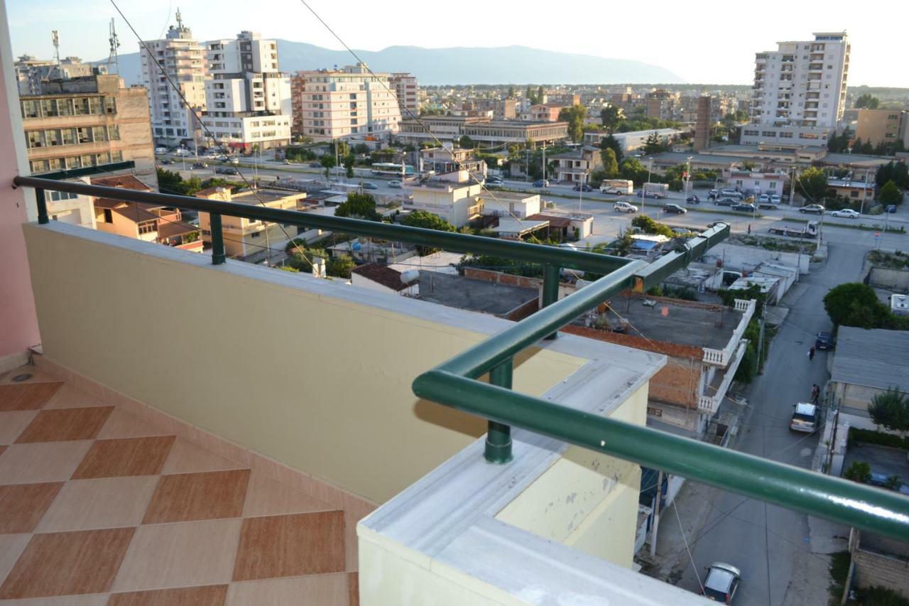 Penthouse Terrace 4 Bedrooms Apartment Vlorë Екстериор снимка